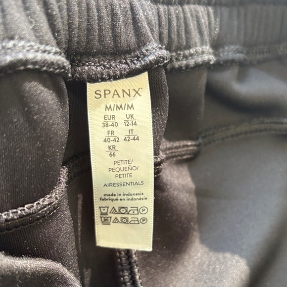 🖤 Spanx Black Wide Leg Pants Stretch Tie Waist Petite Medium Athleisure🖤 - Picture 7 of 11